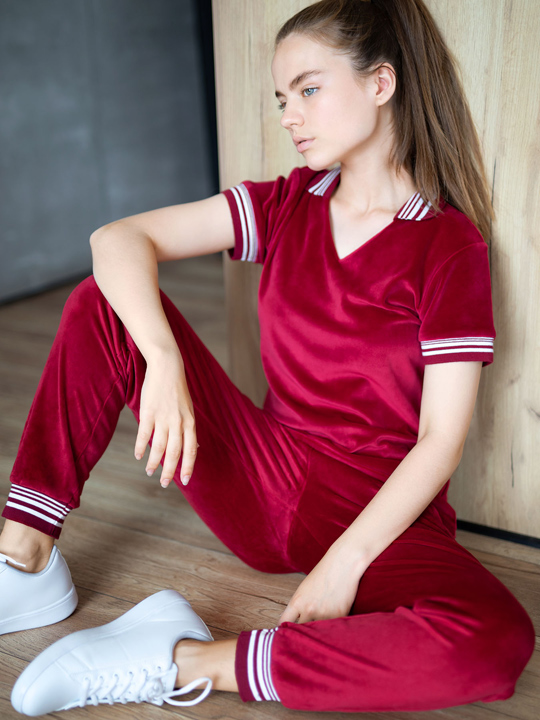 Футболка женская M-